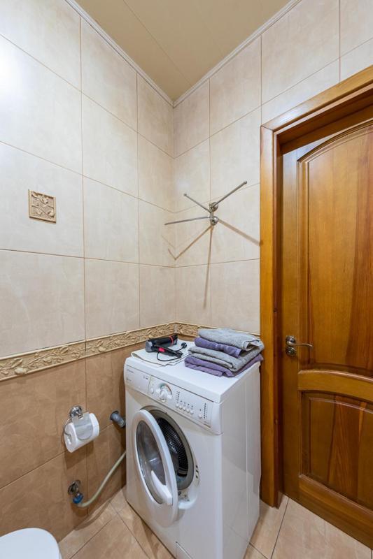 Apartment Near Lva Tolstoho Square Kiev Luaran gambar
